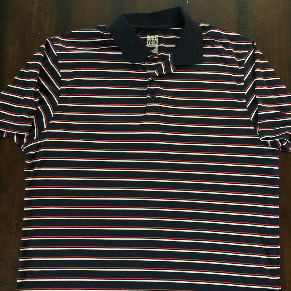 🍷BOGO SALE 💥2 Shirts💥